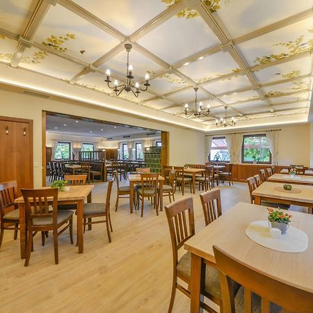 Hotel Gasthof Hainzinger Einsbach Екстер'єр фото