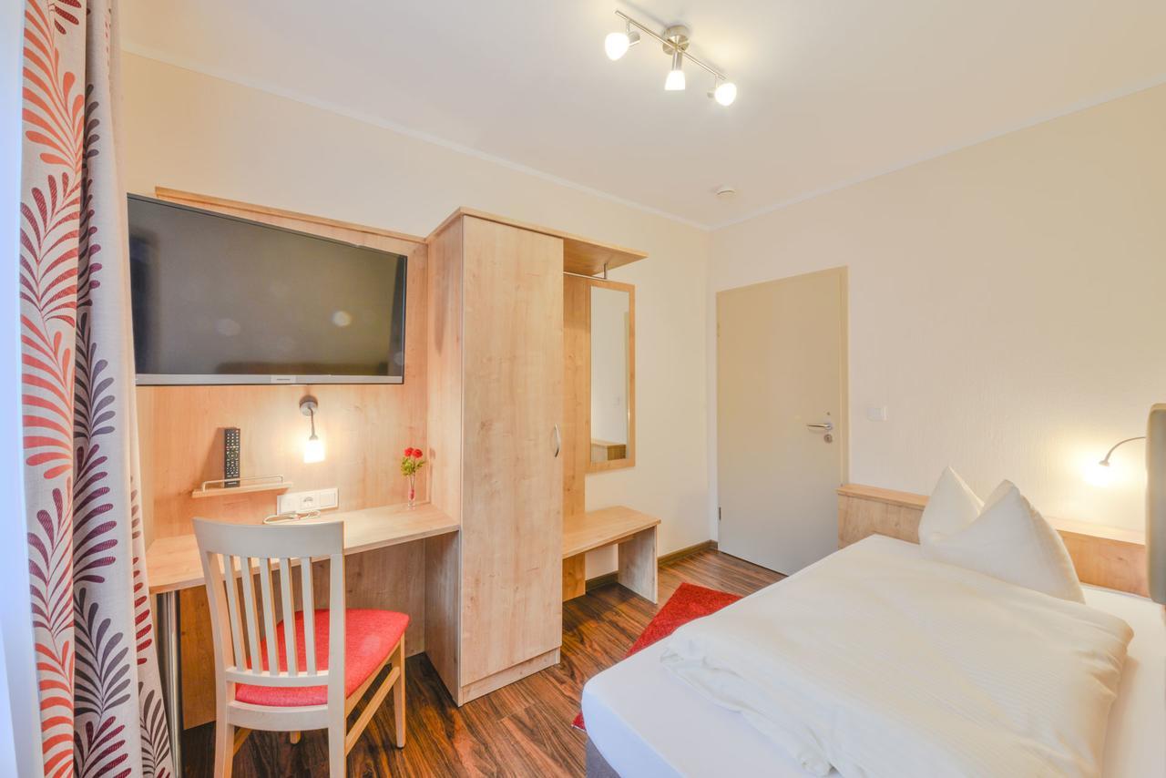 Hotel Gasthof Hainzinger Einsbach Екстер'єр фото